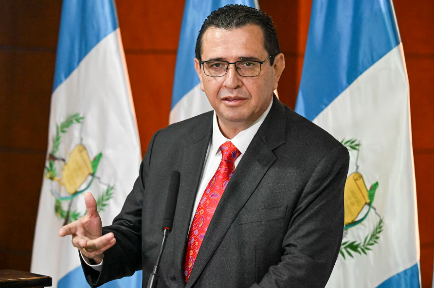 Gabriel García Luna, asumió este domingo y prometió devolver la confianza en la institución