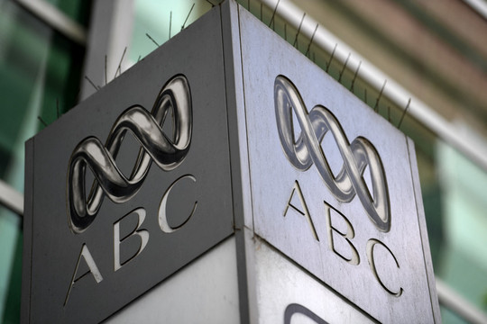 La Asociación Mundial de Periodistas condena las amenazas de sanción disciplinaria contra el periodista y líder sindical Michael Slezak en Australia